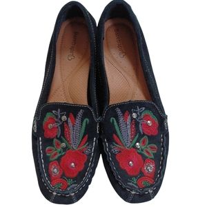 Baretraps Otella Embroidery Black Shoes. 7.5M.